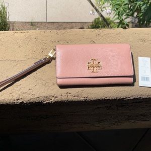 Tory Burch Blush Wristlet